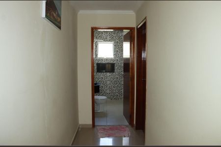 Casa de condomínio para alugar com 198m², 4 quartos e 2 vagasCorredor