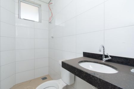 Apartamento à venda com 71m², 2 quartos e 1 vaga Apartamento à venda com 71m², 2 quartos e 1 vagaBanheiro Social