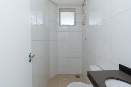 Apartamento à venda com 71m², 2 quartos e 1 vaga Apartamento à venda com 71m², 2 quartos e 1 vagaBanheiro Social