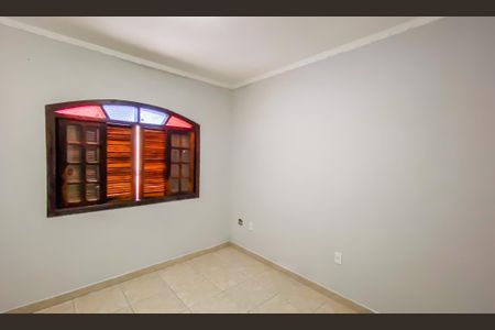 Casa para alugar com 240m², 3 quartos e 2 vagas