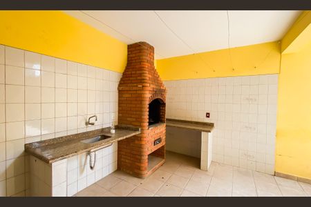 Casa para alugar com 240m², 3 quartos e 2 vagas