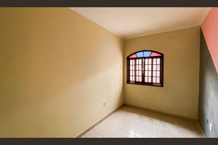 Casa para alugar com 240m², 3 quartos e 2 vagas