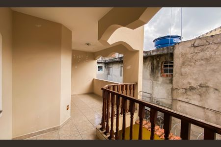 Casa para alugar com 240m², 3 quartos e 2 vagas