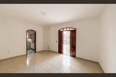 Casa para alugar com 240m², 3 quartos e 2 vagas