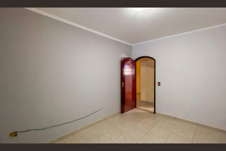 Casa para alugar com 240m², 3 quartos e 2 vagas