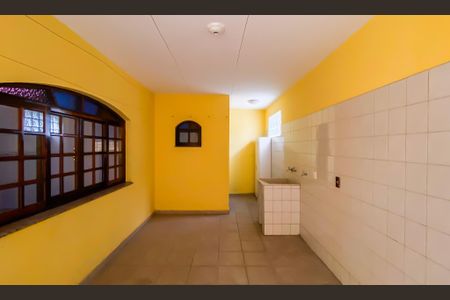 Casa para alugar com 240m², 3 quartos e 2 vagas