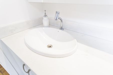 Apartamento para alugar com 74m², 2 quartos e 1 vagaBanheiro