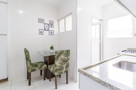 Apartamento para alugar com 74m², 2 quartos e 1 vagaCozinha