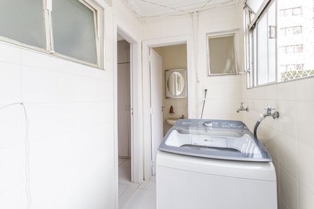 Apartamento para alugar com 74m², 2 quartos e 1 vagaÁrea de Serviço