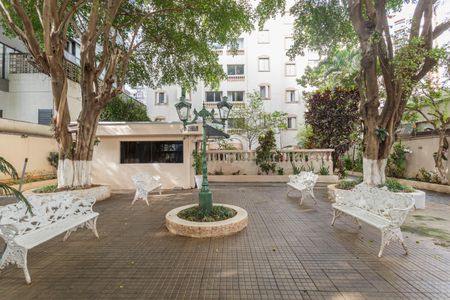 Apartamento para alugar com 74m², 2 quartos e 1 vagaFachada