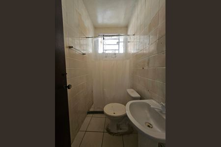 Banheiro de casa para alugar com 1 quarto, 40m² em Garcia, Salvador