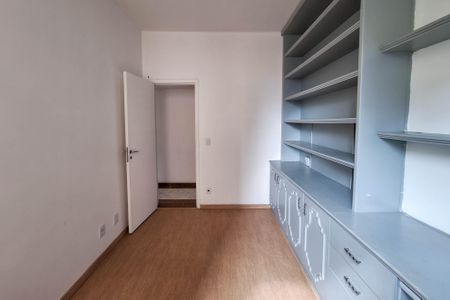 Apartamento à venda com 120m², 3 quartos e 2 vagasQuarto 1