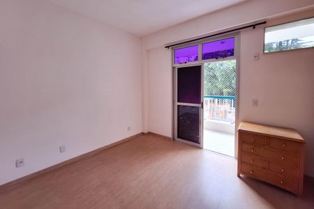 Apartamento à venda com 120m², 3 quartos e 2 vagasSuíte 1