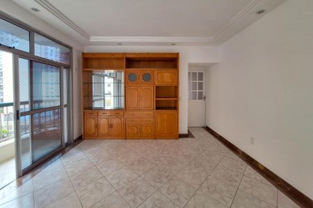 Apartamento à venda com 120m², 3 quartos e 2 vagasSala