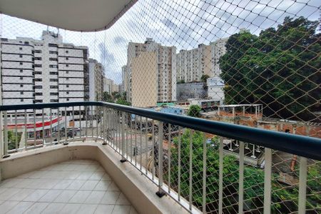 Apartamento à venda com 120m², 3 quartos e 2 vagasVaranda da Suíte 1