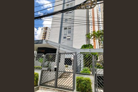 Apartamento à venda com 65m², 2 quartos e 1 vaga Apartamento à venda com 65m², 2 quartos e 1 vagaFachada