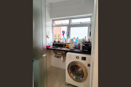 Apartamento à venda com 65m², 2 quartos e 1 vaga Apartamento à venda com 65m², 2 quartos e 1 vagaÁrea de serviço