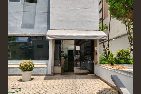 Apartamento à venda com 65m², 2 quartos e 1 vaga Apartamento à venda com 65m², 2 quartos e 1 vagaÁrea externa