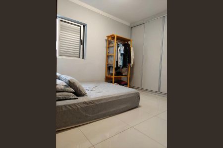 Apartamento à venda com 65m², 2 quartos e 1 vaga Apartamento à venda com 65m², 2 quartos e 1 vagaQuarto