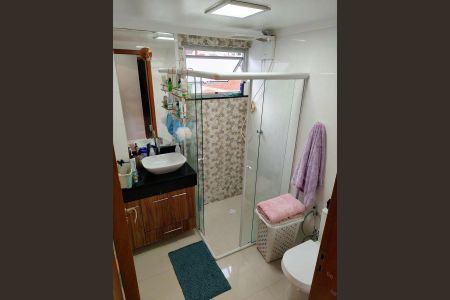 Apartamento à venda com 65m², 2 quartos e 1 vaga Apartamento à venda com 65m², 2 quartos e 1 vagaBanheiro