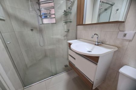 Apartamento à venda com 60m², 2 quartos e 1 vaga Apartamento à venda com 60m², 2 quartos e 1 vagaBanheiro