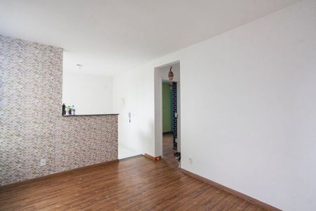 Sala de apartamento para alugar com 2 quartos, 44m² em Chácaras Tubalina e Quartel, Uberlândia