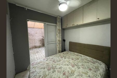Quarto 1 de casa de condomínio para alugar com 2 quartos, 75m² em Jardim Santa Izabel, Cotia
