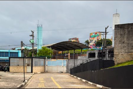 Apartamento para alugar com 50m², 2 quartos e sem vagaÁrea comum - Entrada 