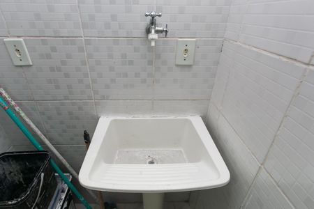 Apartamento para alugar com 50m², 2 quartos e sem vagaÁrea de Serviço - Tanque 