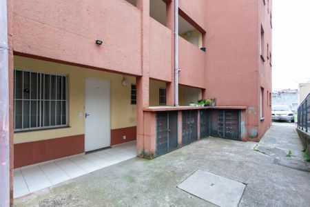 Apartamento para alugar com 50m², 2 quartos e sem vagaÁrea comum 