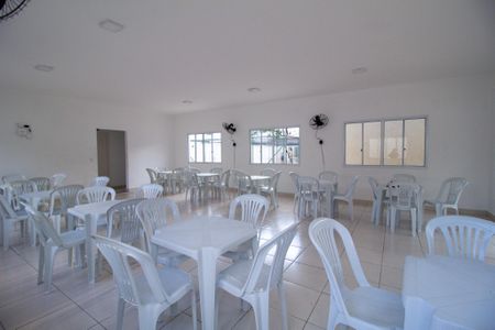 Apartamento para alugar com 47m², 2 quartos e 1 vagaÁrea comum - Salão de festas