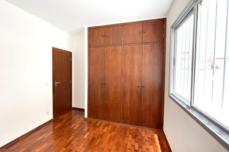 Apartamento para alugar com 110m², 3 quartos e 2 vagas Apartamento para alugar com 110m², 3 quartos e 2 vagasQuarto 3