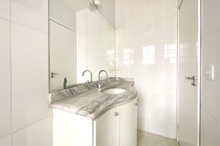 Apartamento para alugar com 110m², 3 quartos e 2 vagas Apartamento para alugar com 110m², 3 quartos e 2 vagasBanheiro da Suíte