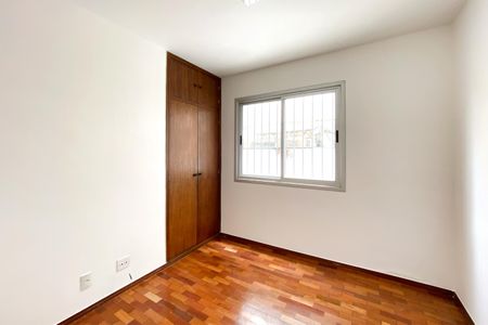 Apartamento para alugar com 110m², 3 quartos e 2 vagas Apartamento para alugar com 110m², 3 quartos e 2 vagasQuarto 2