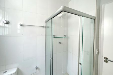 Apartamento para alugar com 110m², 3 quartos e 2 vagas Apartamento para alugar com 110m², 3 quartos e 2 vagasBanheiro