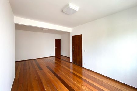 Apartamento para alugar com 110m², 3 quartos e 2 vagas Apartamento para alugar com 110m², 3 quartos e 2 vagasSala