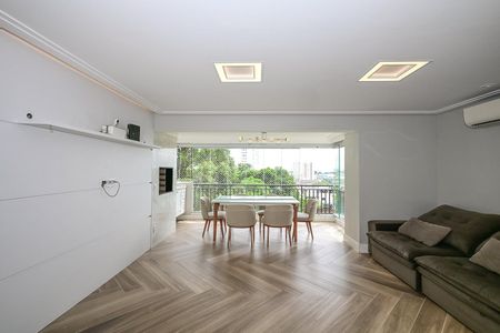 Apartamento para alugar com 127m², 4 quartos e 3 vagasSala