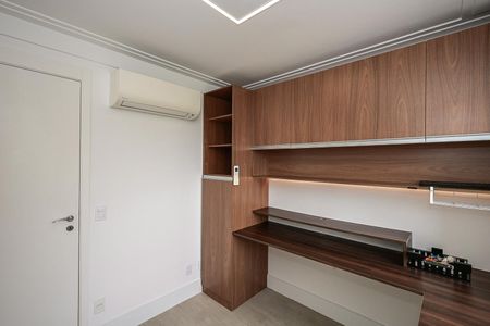 Apartamento para alugar com 127m², 4 quartos e 3 vagasQuarto