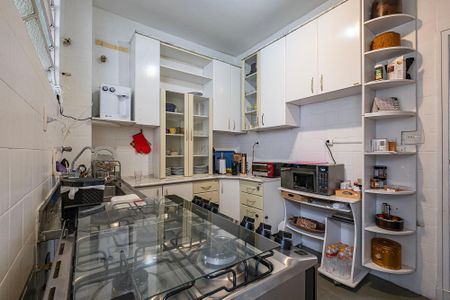 Apartamento para alugar com 140m², 2 quartos e 1 vaga Apartamento para alugar com 140m², 2 quartos e 1 vagaCozinha