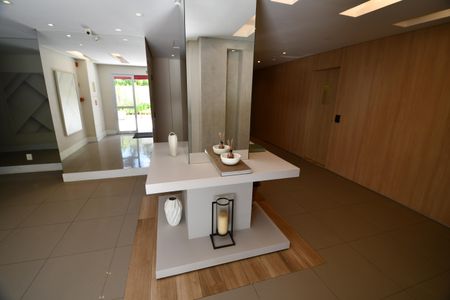 Apartamento à venda com 77m², 3 quartos e 2 vagasHall social