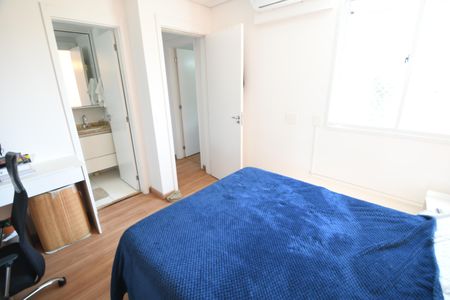 Apartamento à venda com 77m², 3 quartos e 2 vagasQuarto 3 - Suíte