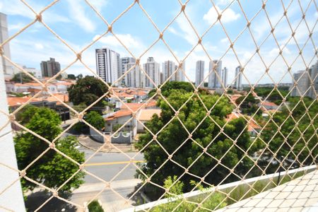 Apartamento à venda com 77m², 3 quartos e 2 vagasQuarto 2 - Vista