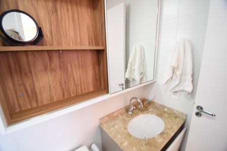 Apartamento à venda com 77m², 3 quartos e 2 vagasBanheiro Suíte