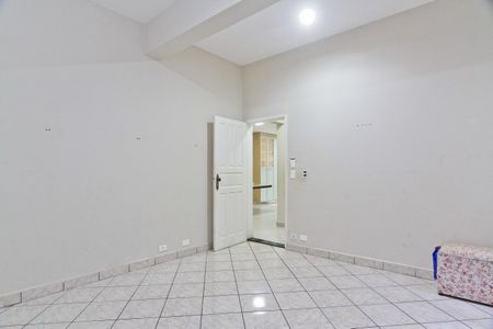 Suíte 1 de casa para alugar com 3 quartos, 120m² em Vila Santa Edwiges, São Paulo
