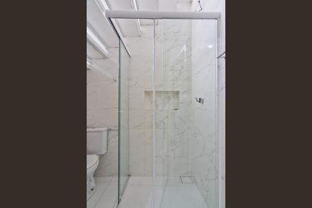 Casa para alugar com 120m², 3 quartos e 2 vagas Casa para alugar com 120m², 3 quartos e 2 vagasBanheiro da Suíte 1