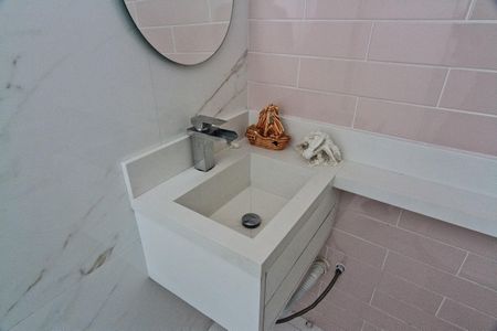 Casa para alugar com 120m², 3 quartos e 2 vagas Casa para alugar com 120m², 3 quartos e 2 vagasBanheiro da Suíte 1