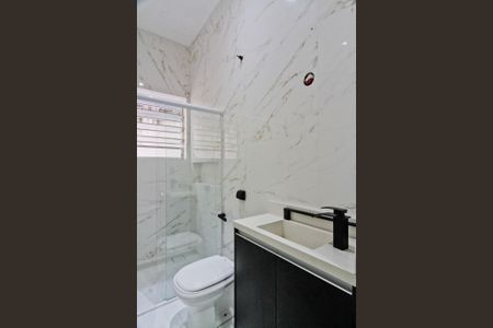 Casa para alugar com 120m², 3 quartos e 2 vagas Casa para alugar com 120m², 3 quartos e 2 vagasBanheiro