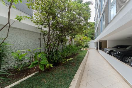Apartamento para alugar com 75m², 2 quartos e 1 vaga Apartamento para alugar com 75m², 2 quartos e 1 vagaHall de entrada