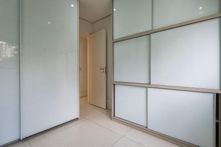 Apartamento à venda com 87m², 3 quartos e 3 vagasQuarto 2