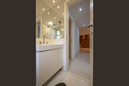 Apartamento à venda com 87m², 3 quartos e 3 vagasBanheiro